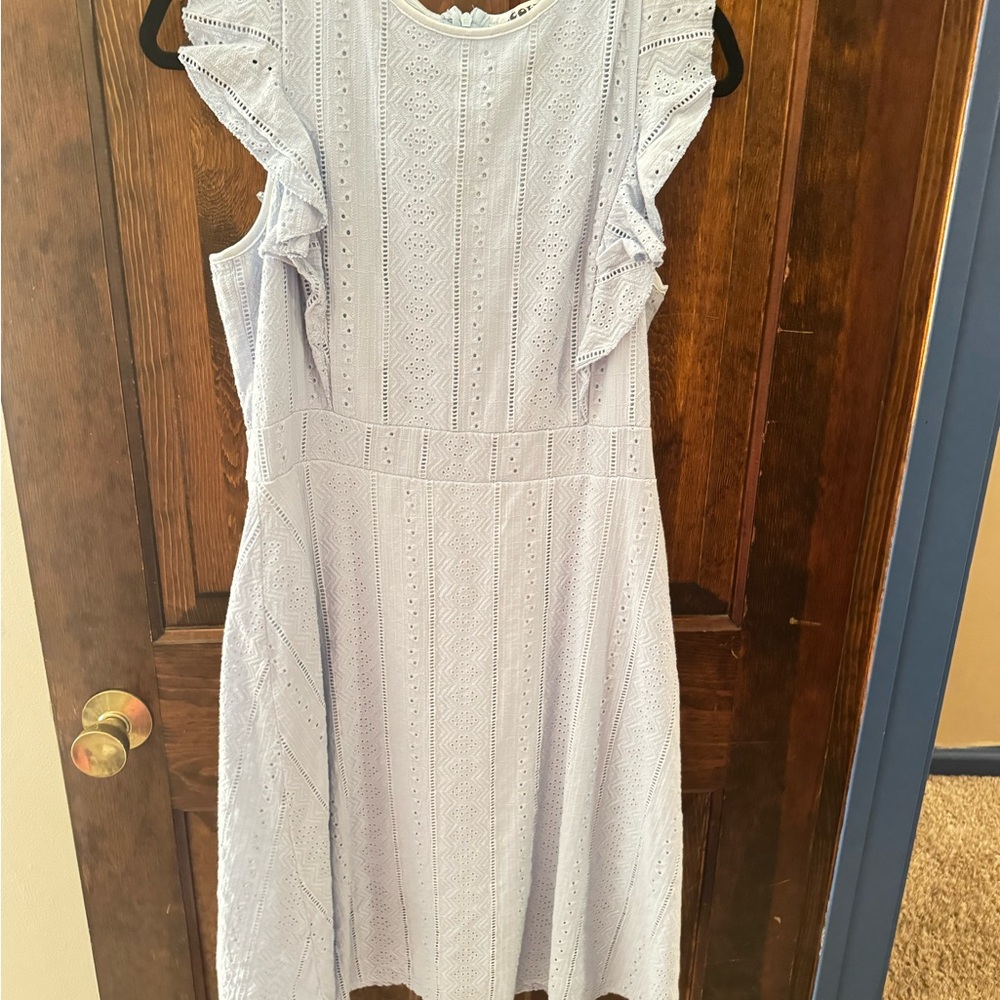 Elegant Light Blue Midi Dress